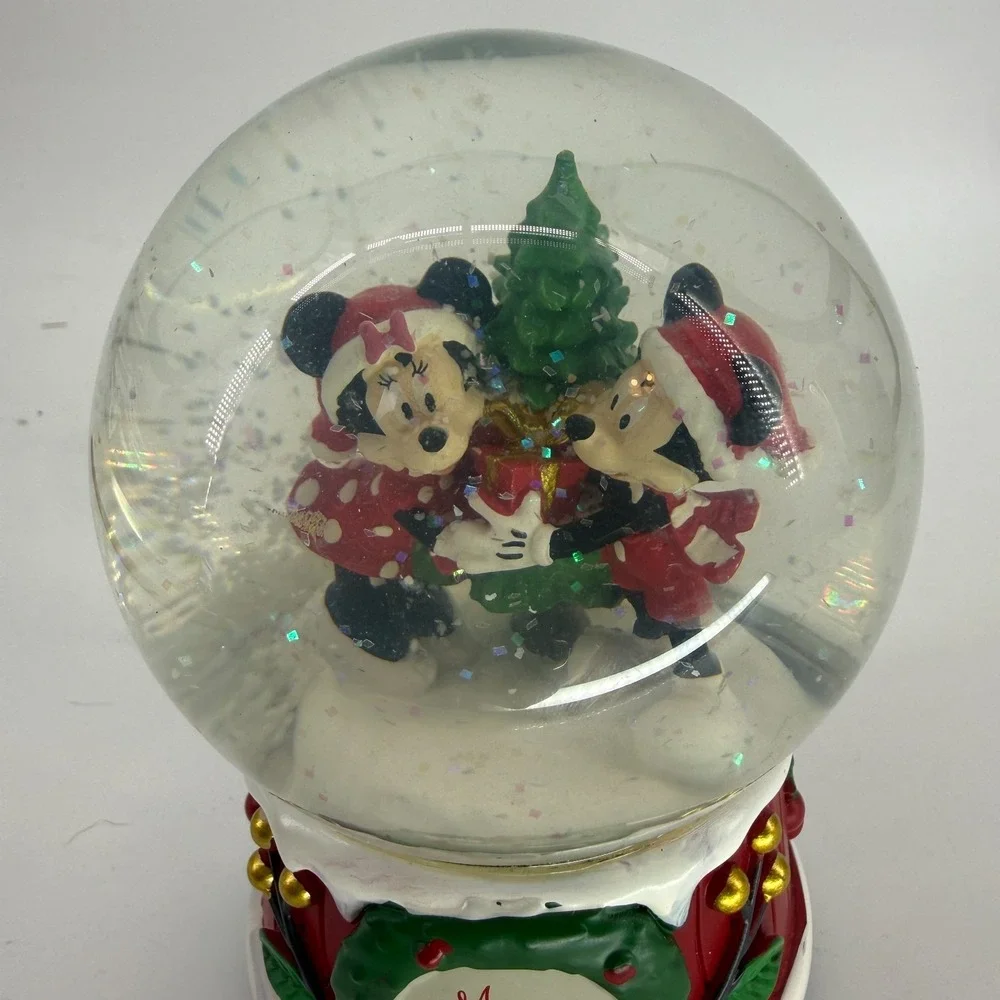 Disney Mickey Minnie Christmas Musical Waterless Snow Globe‎ Jingle Bells